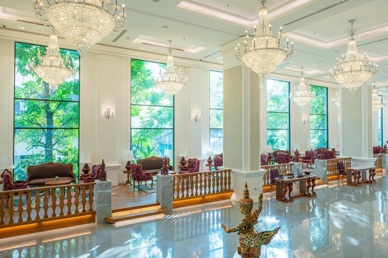 The Empress Premier Chiang Mai - Sha Extra Plus Exteriör bild The lobby