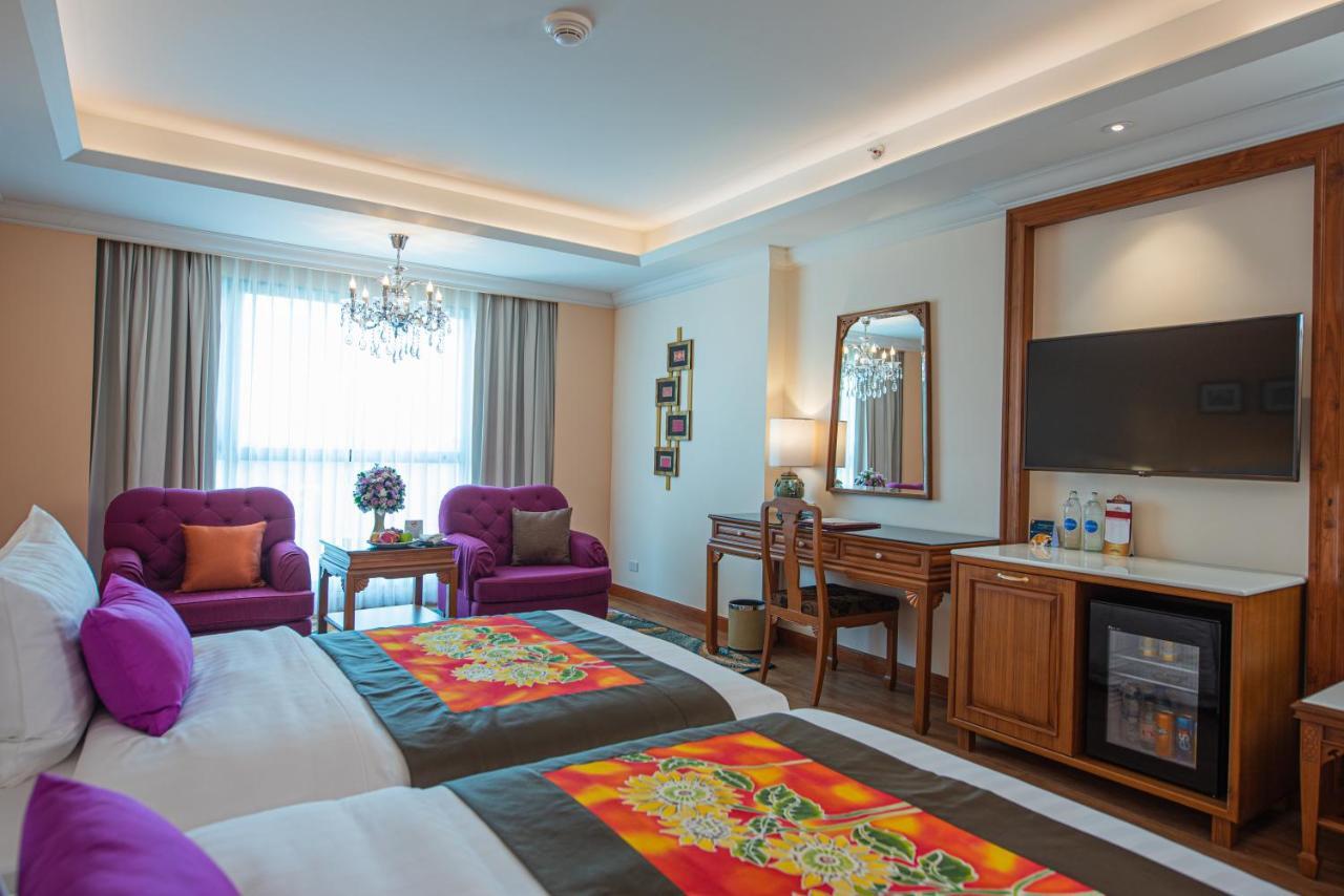 The Empress Premier Chiang Mai - Sha Extra Plus Exteriör bild Deluxe Room