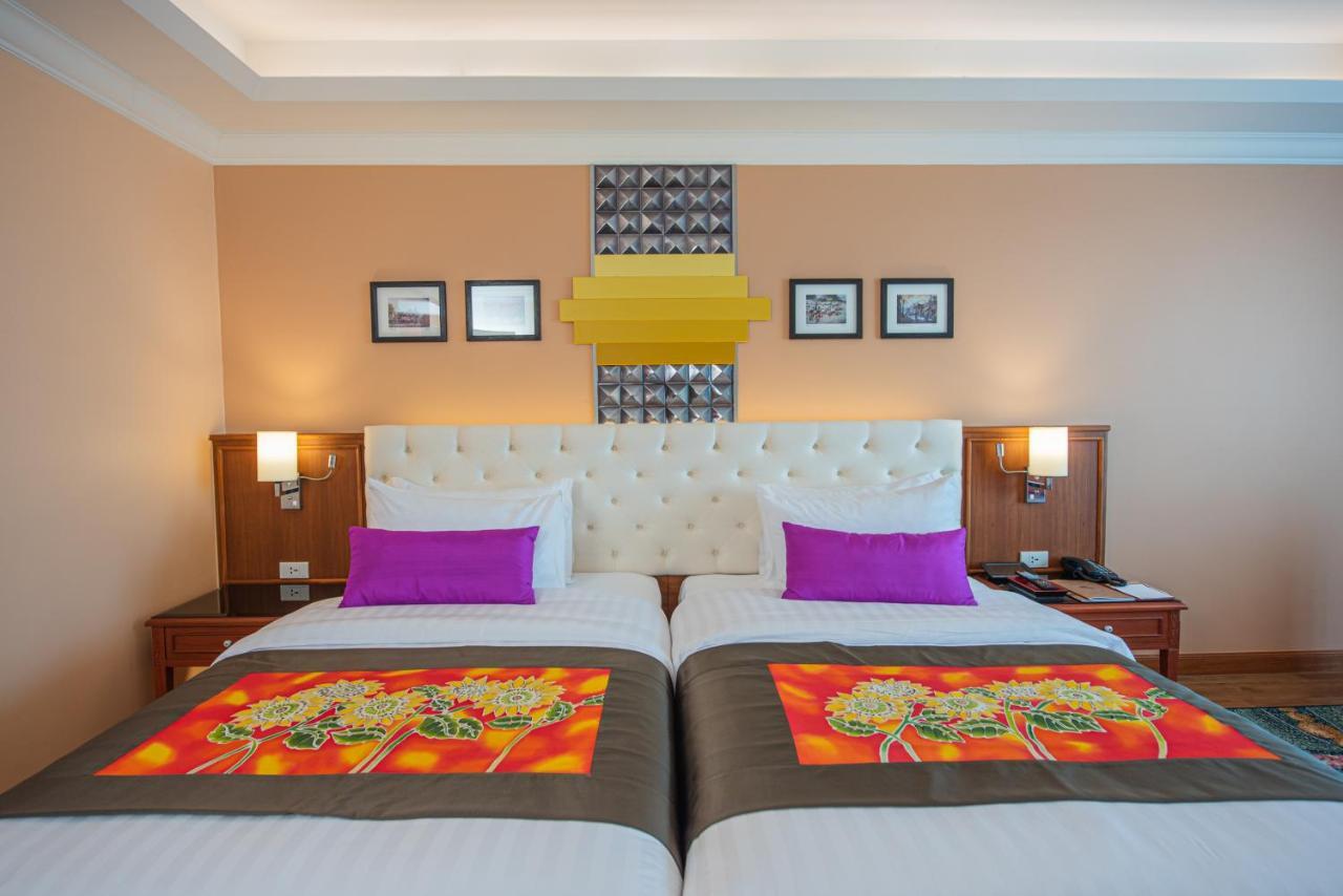 The Empress Premier Chiang Mai - Sha Extra Plus Exteriör bild Deluxe Room