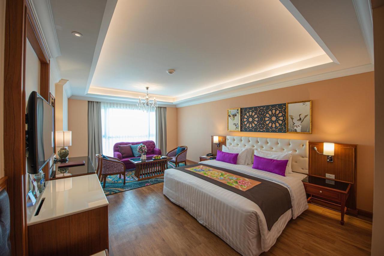 The Empress Premier Chiang Mai - Sha Extra Plus Exteriör bild